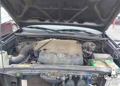 2009 Toyota Tacoma Prerunner V6 z USA, uszkodzony, nr VIN 3TMKU72N29M019402